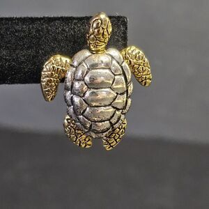Turtle Earrings, Pendant Vintage Set of 3 Gold and Silver Colored Jewelry Pieces